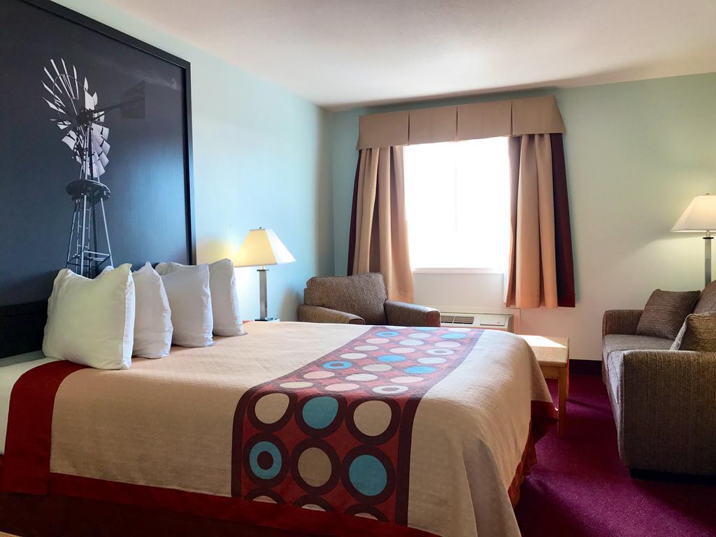 Super 8 By Wyndham Kindersley Ngoại thất bức ảnh